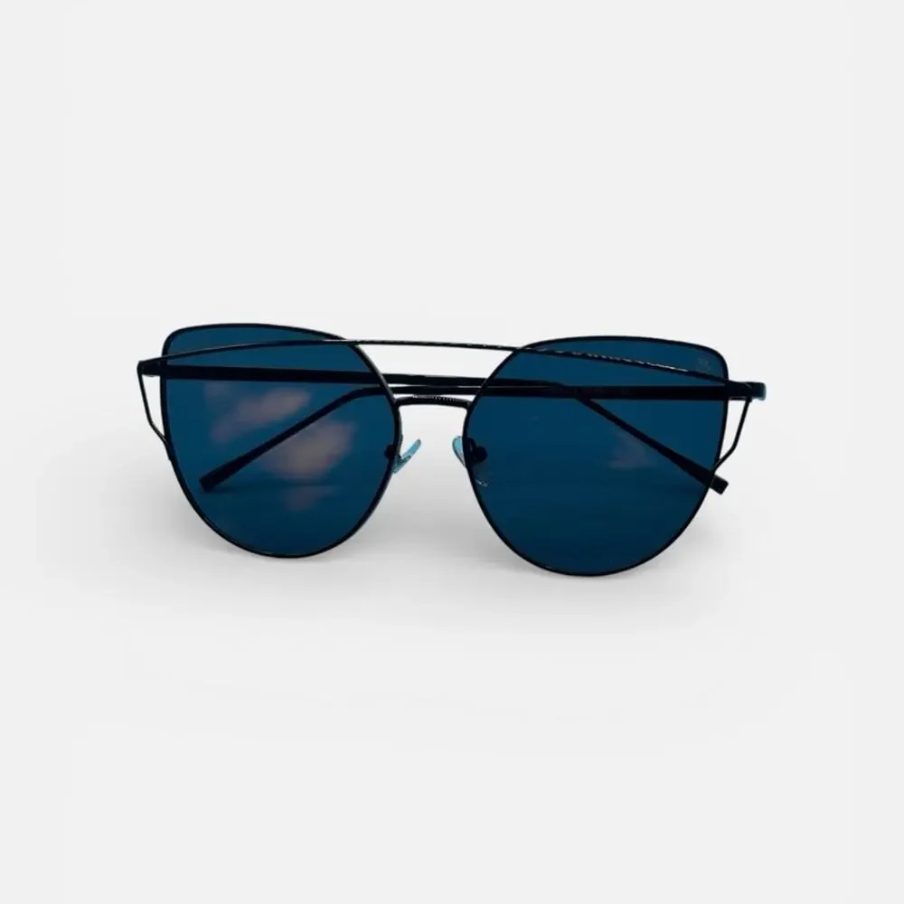 Stylish Black and‎ Blue Sunglasses